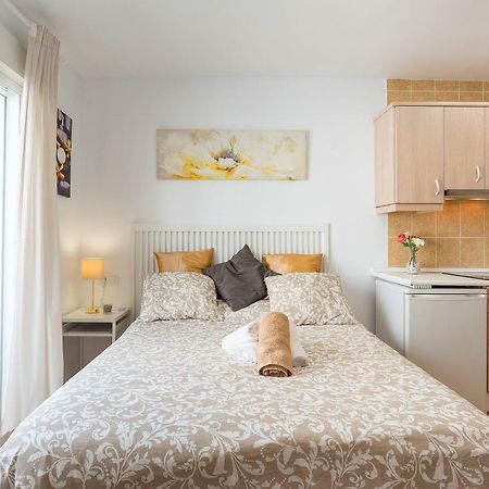 Studios Nerja Center D Екстериор снимка