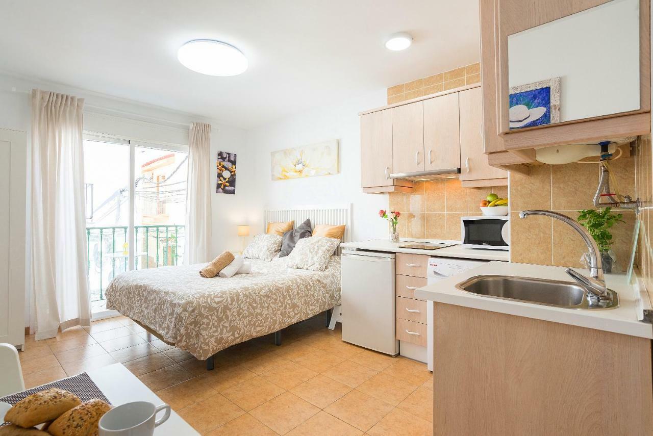 Studios Nerja Center D Екстериор снимка