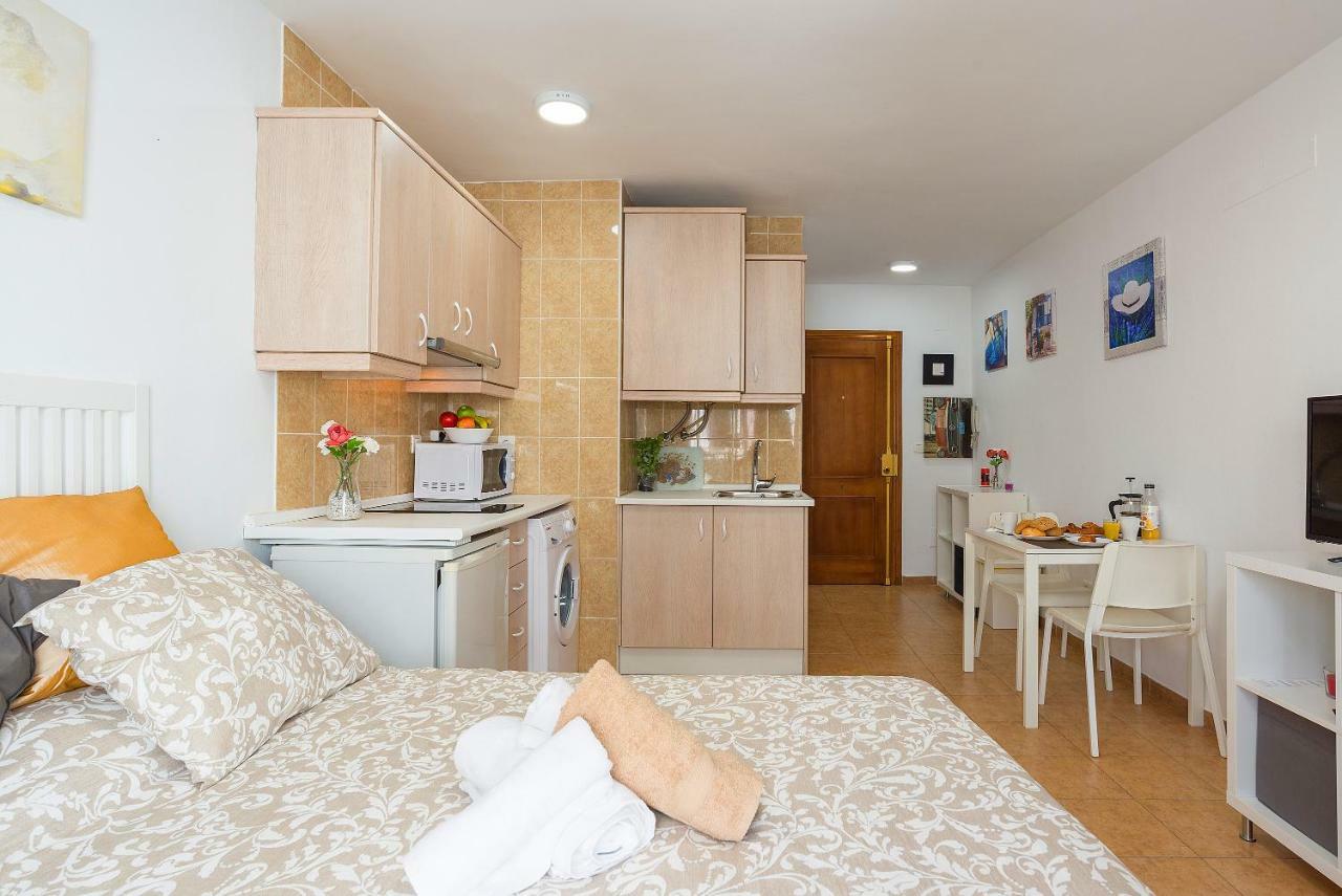 Studios Nerja Center D Екстериор снимка