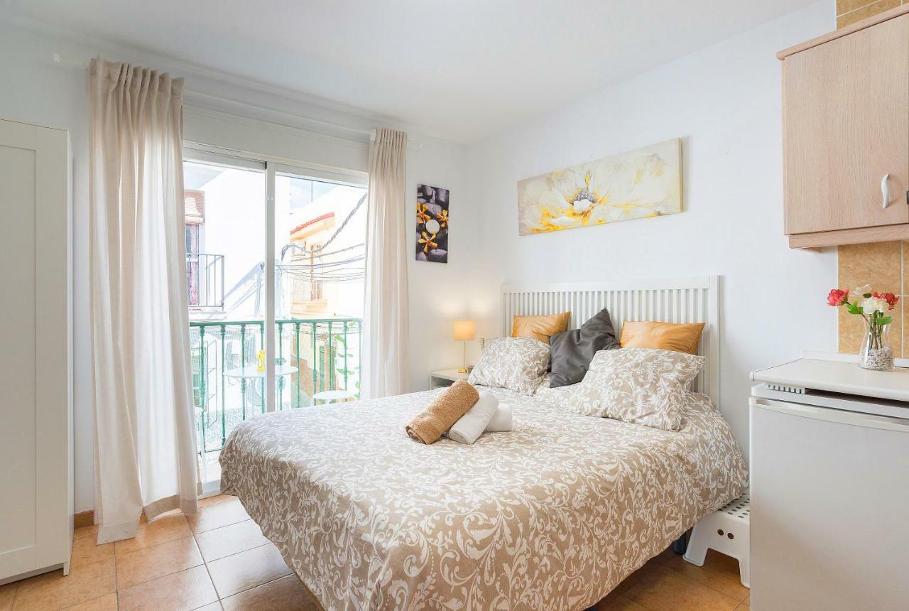Studios Nerja Center D Екстериор снимка